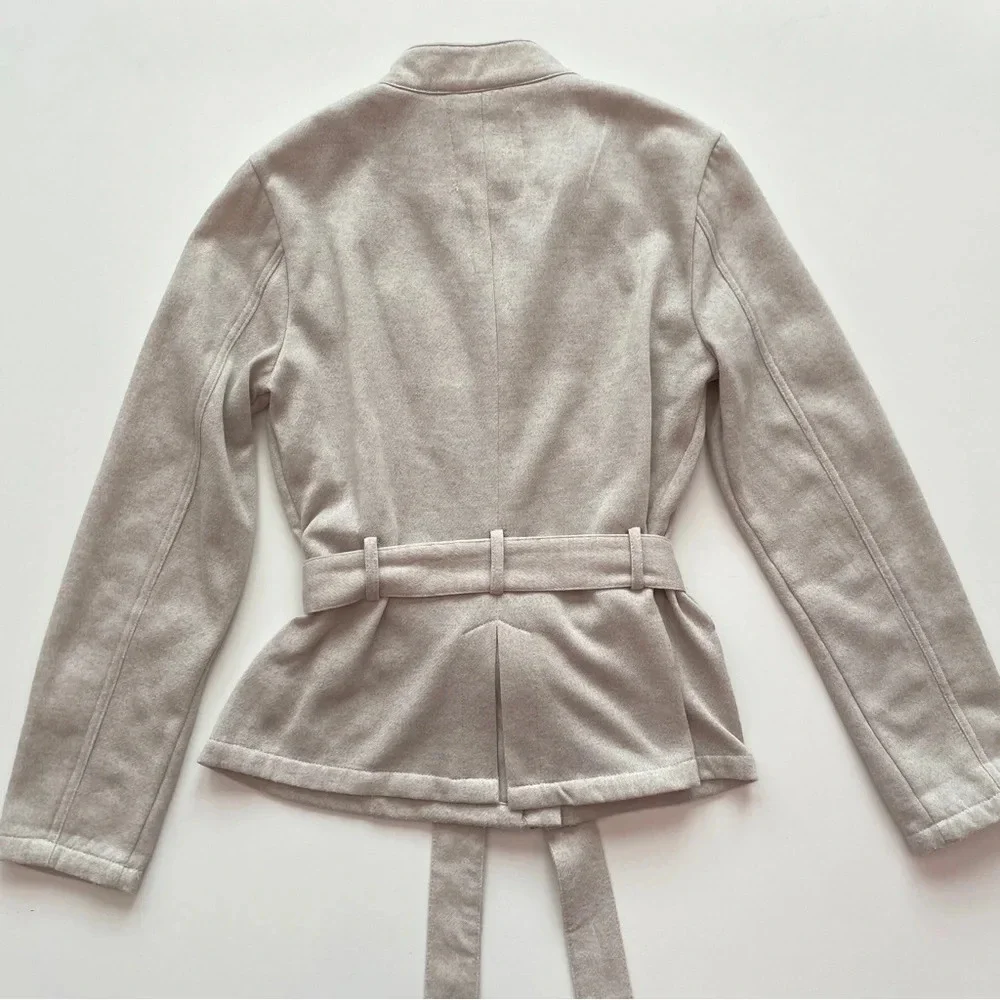 GUESS Tie Winter Jacket Cozy Coat Beige Tan Neutral Size Medium Gold Hardware - Picture 7 of 15